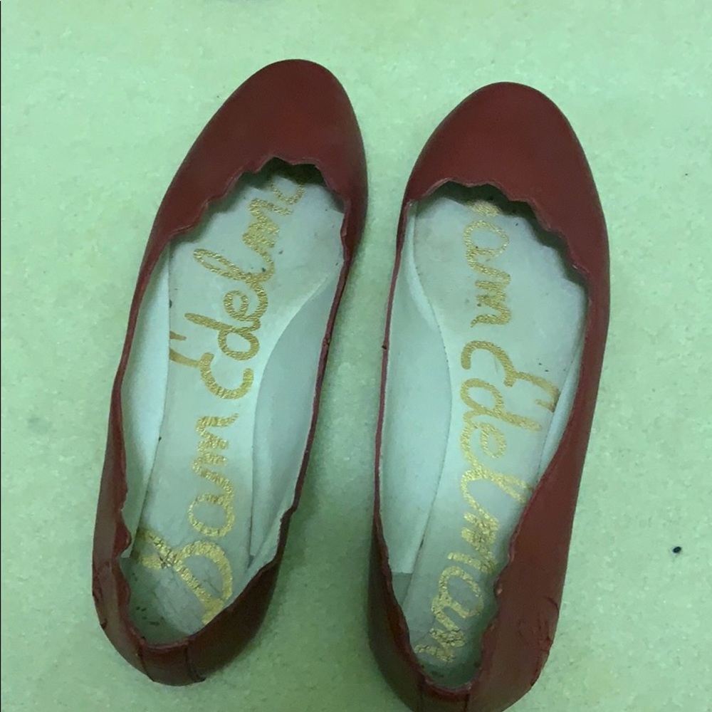 Barely worn red flats